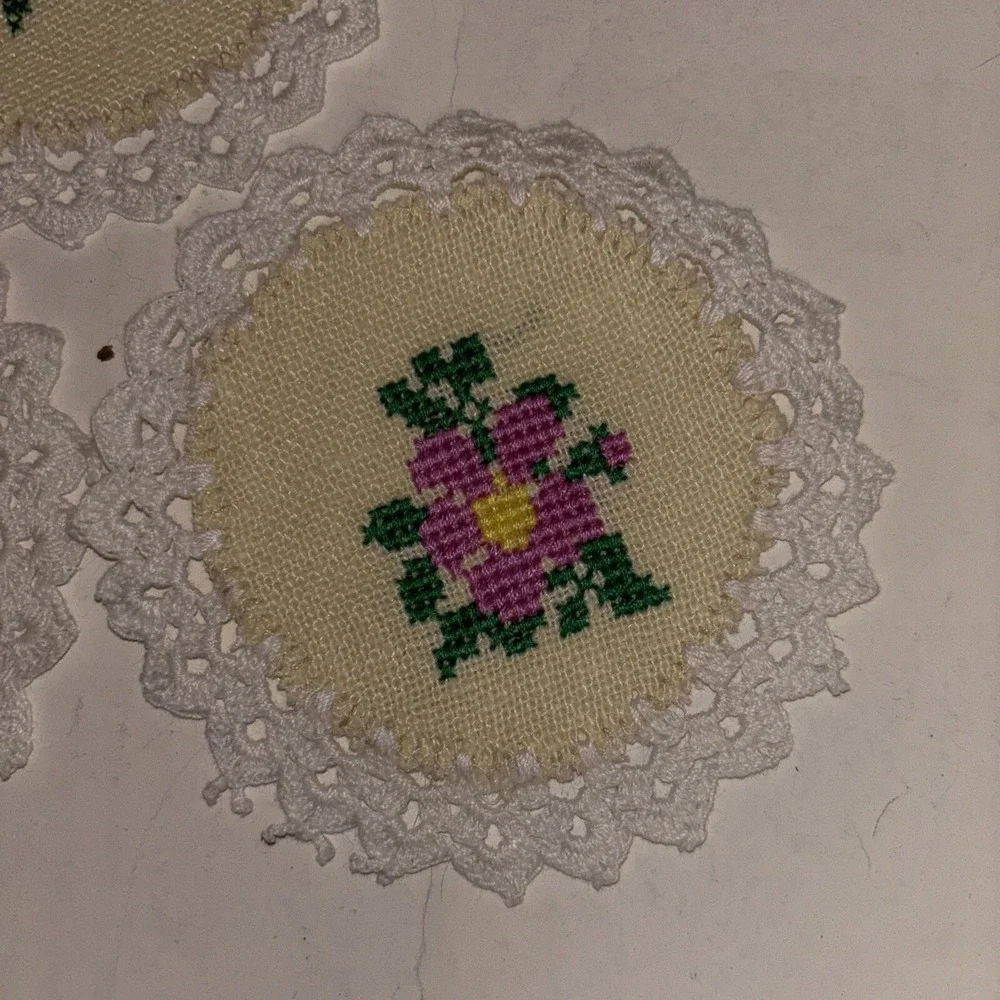 Set of 14 Coasters Cup Mat Pad Embroidered Lace Doilies 11cm/11cm(4
